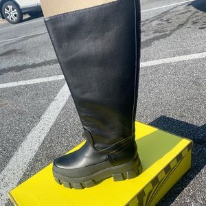 Sam Edelman Circus NY